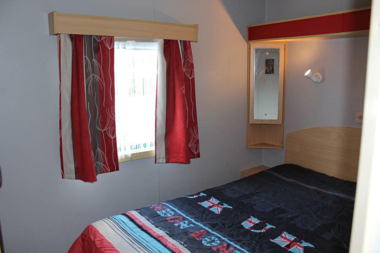 Les Mobiles Homes De La Palmyre Les Mathes Bagian luar foto